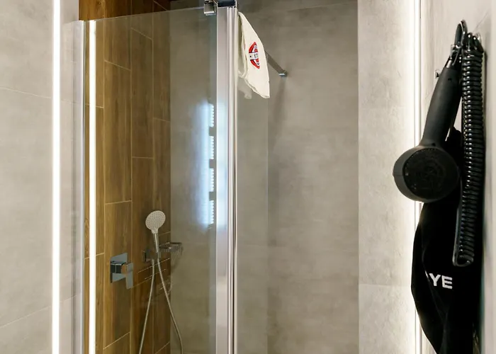 Kamienica No 111a Airport 3* Βαρσοβία