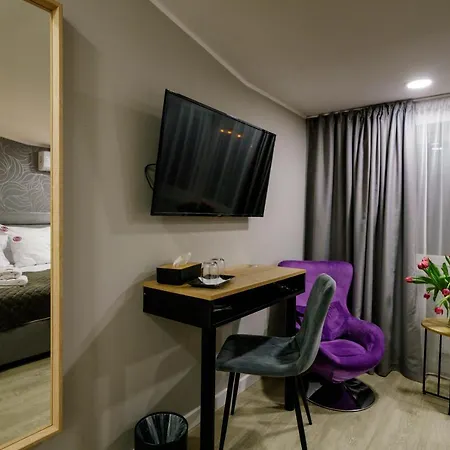 Kamienica No 111a 3*