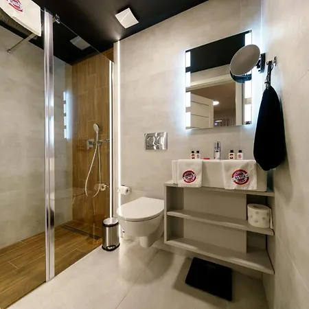 Hotel apartamentowy Kamienica No 111a 3*