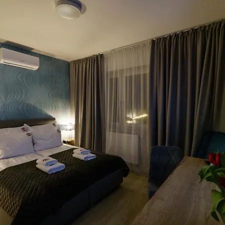 Hotel apartamentowy Kamienica No 111a Warszawa