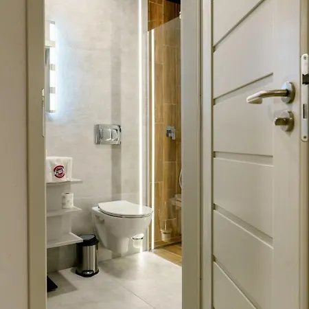 Hotel apartamentowy Kamienica No 111a 3*