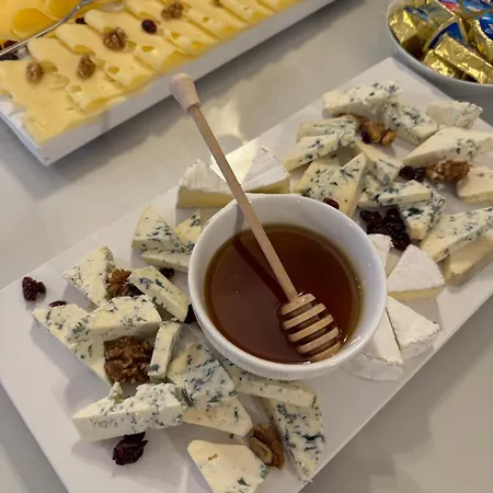 Hotel apartamentowy Kamienica No 111a Warszawa