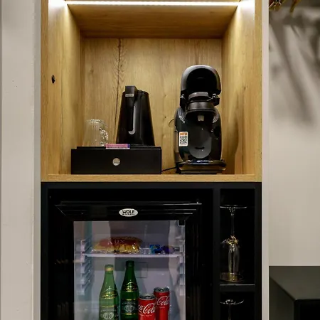 Kamienica No 111a Airport Апарт-отель 3*