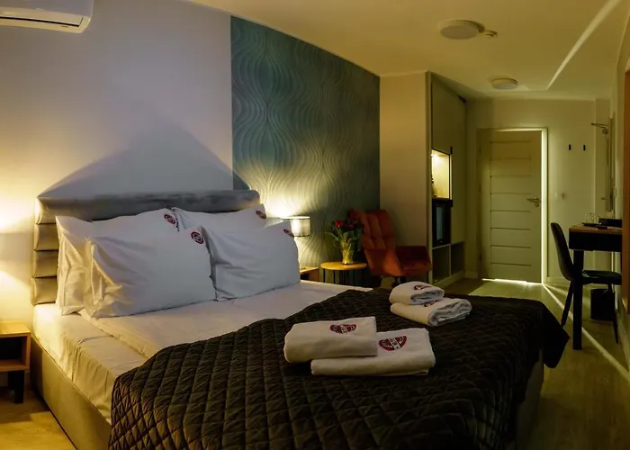 Kamienica No 111a Airport Варшава